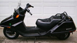 2005 Honda helix scooter #2